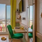 Ibis Budget Bord De 2* Μεντόν