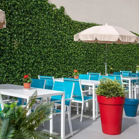 Ibis Budget Bord De