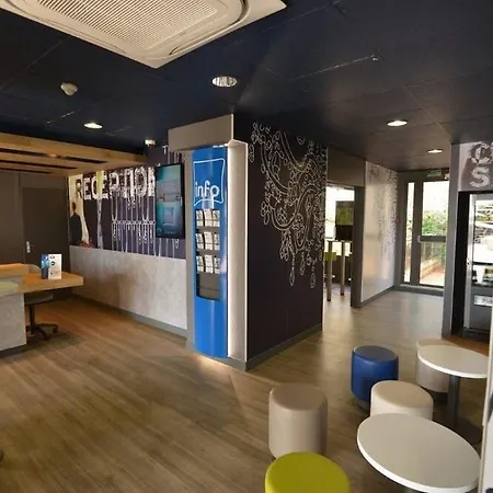 Hotel Ibis Budget Bord De
