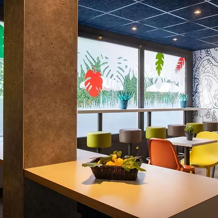 Ibis Budget Bord De Hotel
