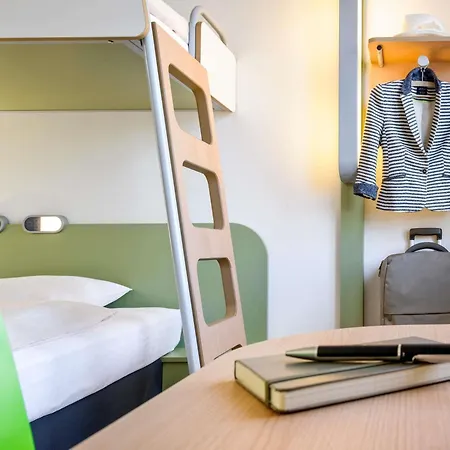 Ibis Budget Bord De 2*