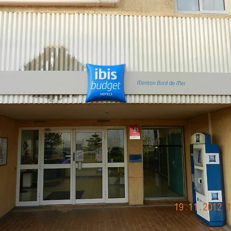 Ibis Budget Bord De Hotel 2*