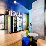 Ibis Budget Bord De Hotel 2*