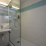 Hotel Ibis Budget Bord De Menton