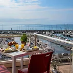 Ibis Budget Bord De Hotel Menton