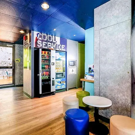 Ibis Budget Bord De Hotel 2*