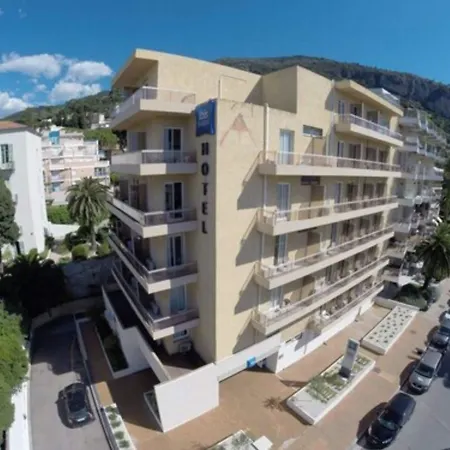 Hotel Ibis Budget Bord De 2*