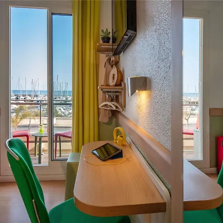 Ibis Budget Bord De Mentone