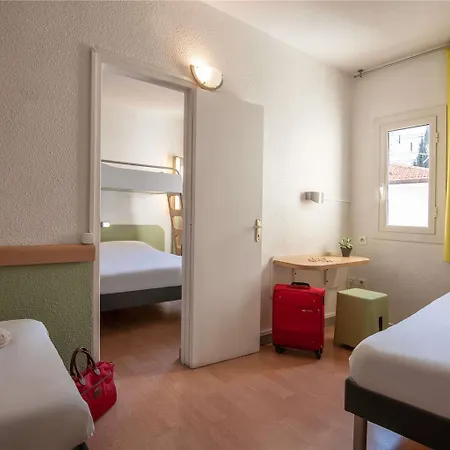 Hotel Ibis Budget Bord De