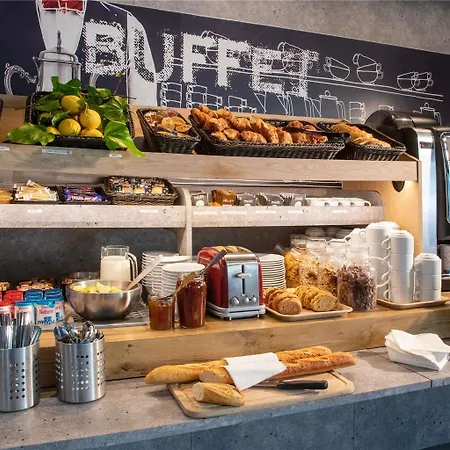 Hotel Ibis Budget Bord De