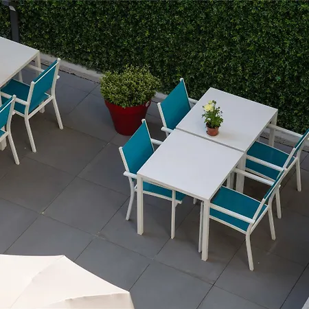 Ibis Budget Bord De Отель 2*