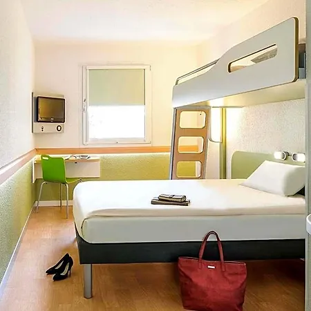 Ibis Budget Bord De Mentone