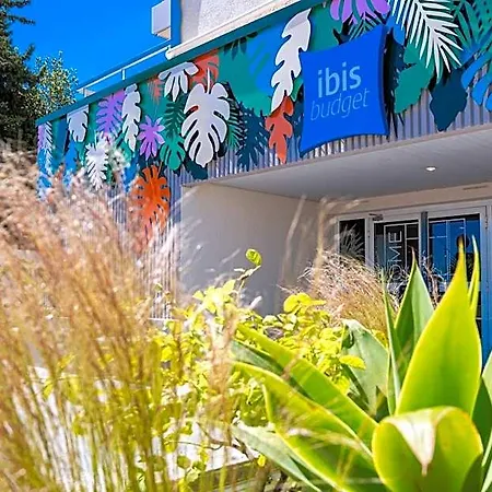 Ibis Budget Bord De Mentone