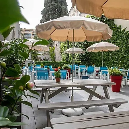 Ibis Budget Bord De