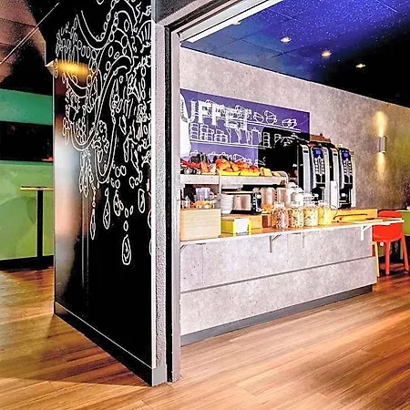 Hotel Ibis Budget Bord De 2*