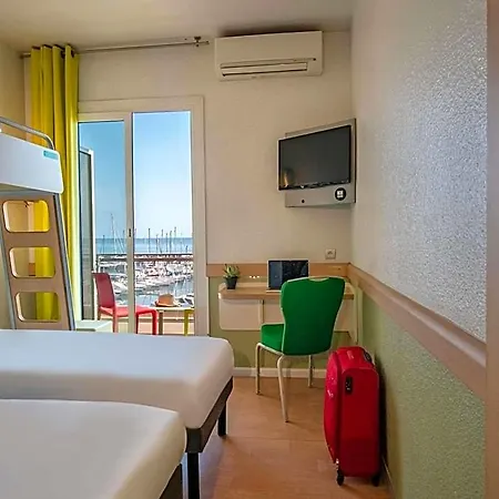Hotel Ibis Budget Bord De Mentone