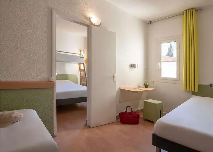 Hotel Ibis Budget Bord De Menton