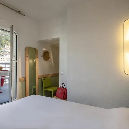 Hotel Ibis Budget Bord De