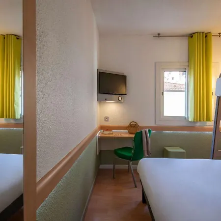 Ibis Budget Bord De
