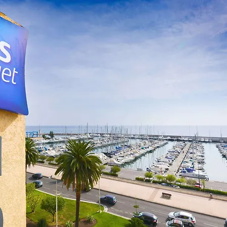 Hotel Ibis Budget Bord De Menton